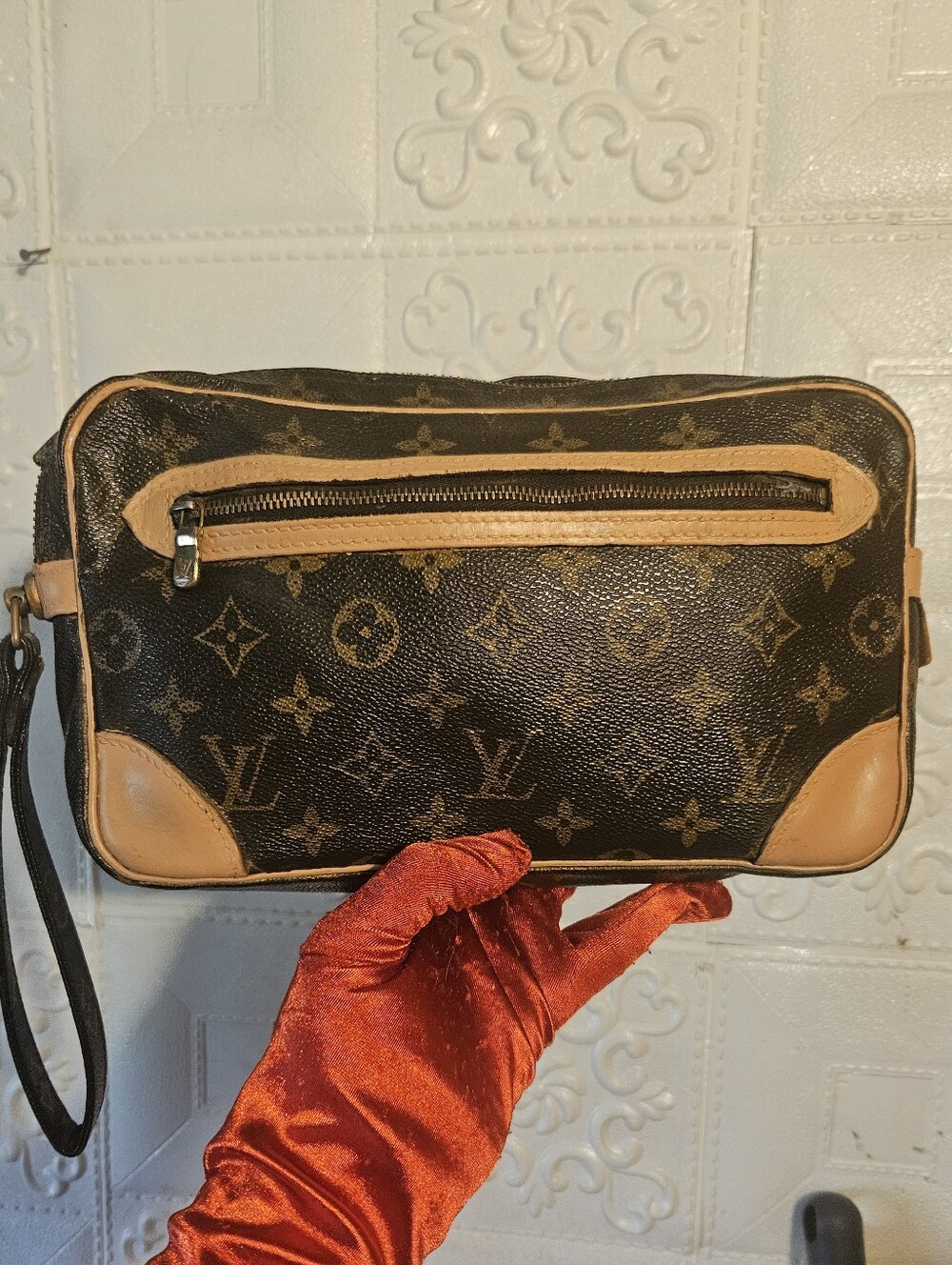 Louis Vuitton Monogram Marley Dragonne Wristlet AUTHENTIC VINTAGE UNISEX